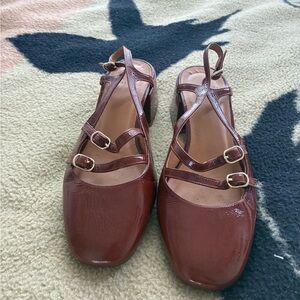 Elegant Brown Women's Strappy Shoes